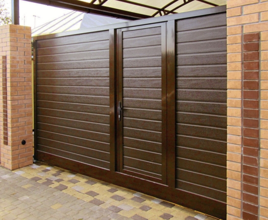 Ворота с калиткой в Приморско-Ахтарске